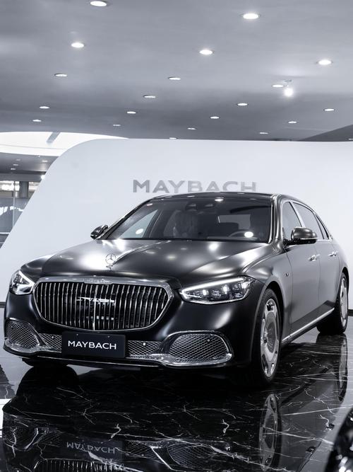 深圳223岚图汽车的售后服务让用户无忧出行，迈巴赫未来的豪华车趋势