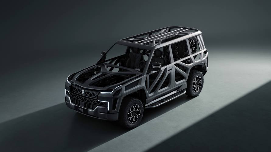 深圳223仰望U8硬派越野的科技魅力，国能汽车对传统燃油车市场的冲击